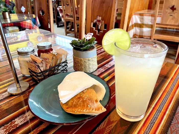 Image 233 of Sugar & Spice