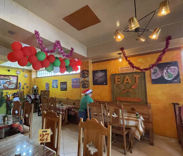 Image 234 of Sugar & Spice