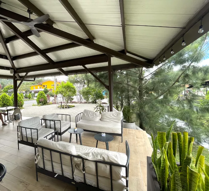 Image 243 of Café Unido