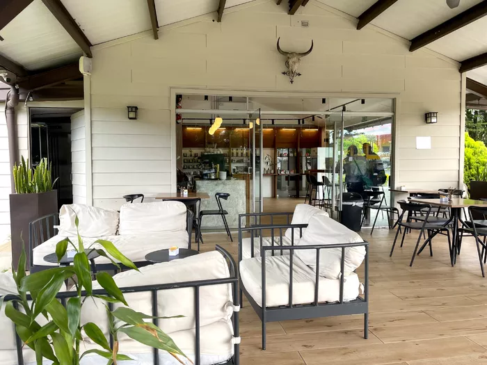 Image 244 of Café Unido