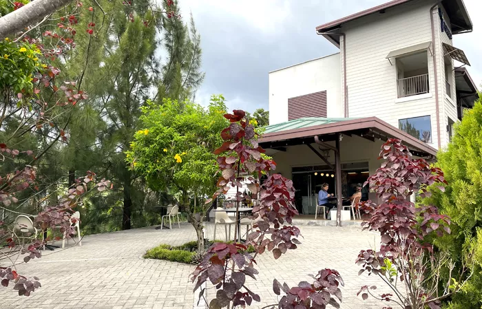 Image 249 of Café Unido