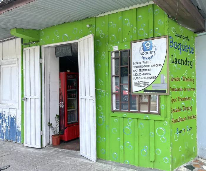 Image 444 of Lavandería Boquete