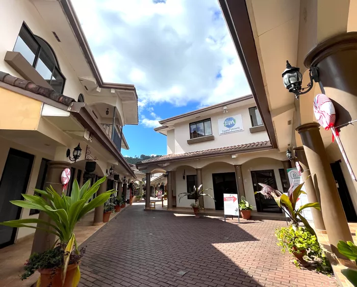 Imagen 456 de Plaza Los Establos