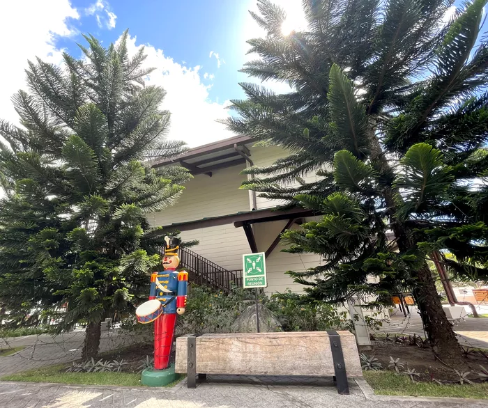 Image 461 of Plaza Los Senderos