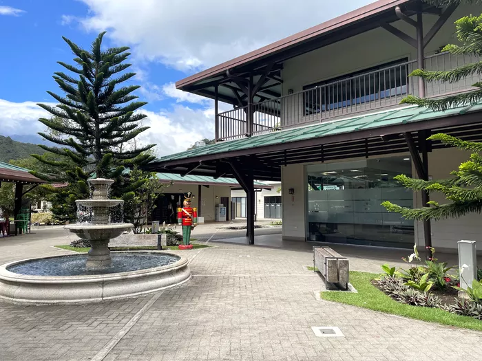 Image 465 of Plaza Los Senderos