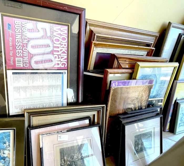 Image 499 of Larry's Place