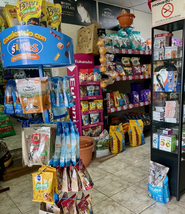 Image 75 of Mascotas y Jardines de Bqt