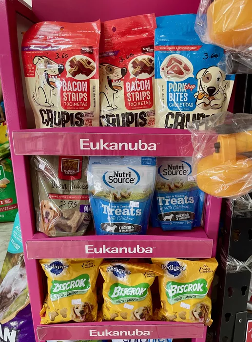 Image 76 of Mascotas y Jardines de Bqt